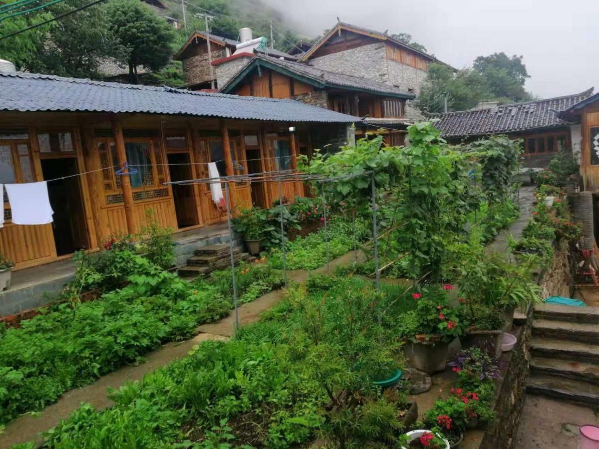 Ancient Luke Hostel Longpan Exterior photo